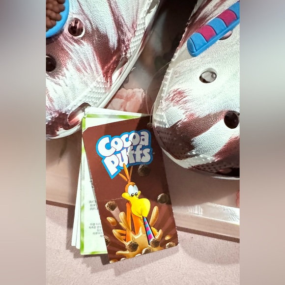 Limited edition crocs - Picture 5 of 6